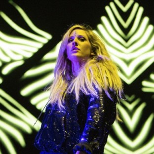 Ellie Goulding estrena “Love Me Like You Do” para filme 50 Shades Of Grey