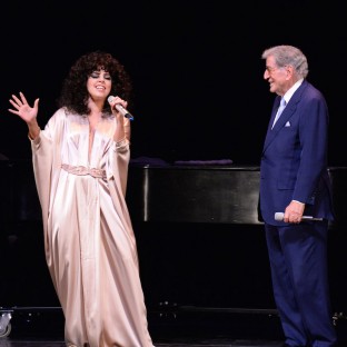 Escucha el remix de Giorgio Moroder de un tema de Lady Gaga y Tony Bennett