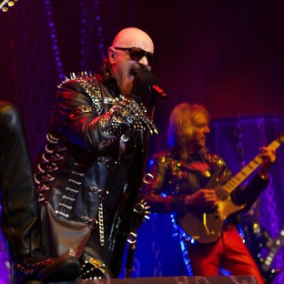 Rob Halford de Judas Priest habla sobre su voz y su amor por el metal