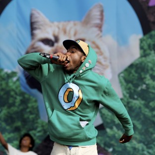 Critica a Will.i.am en Twitter