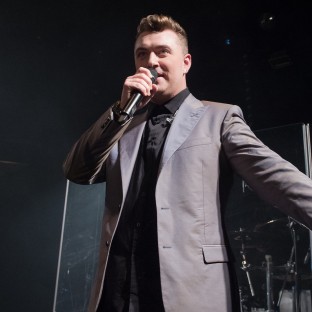 Sé el primero en escuchar 'In the Lonely Hour' de Sam Smith y 'Familiars' The Antlers