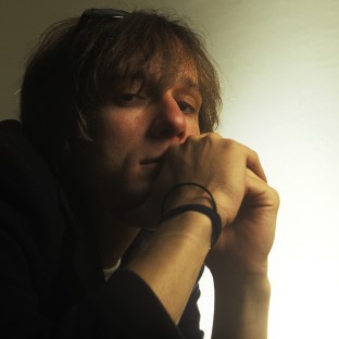 Patrick Carney de The Black Keys será también baterista de The Rentals