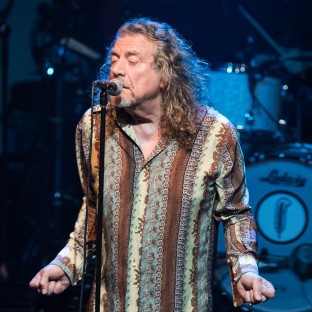 Robert Plant de Led Zeppelin anuncia salida de su nuevo disco