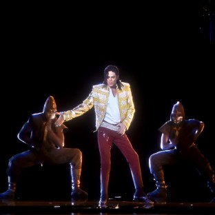 Creadores de holograma de Michael Jackson se involucran en demanda de 10 mdd