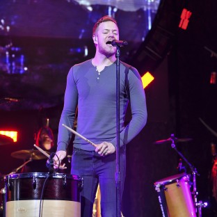 Dan Reynolds de Imagine Dragons recibirá el premio Hal David Starlight