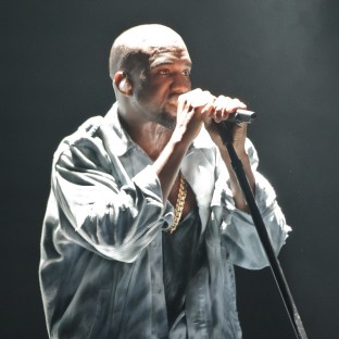 Kanye West debutó 20 canciones nuevas durante su DJ set en Londres